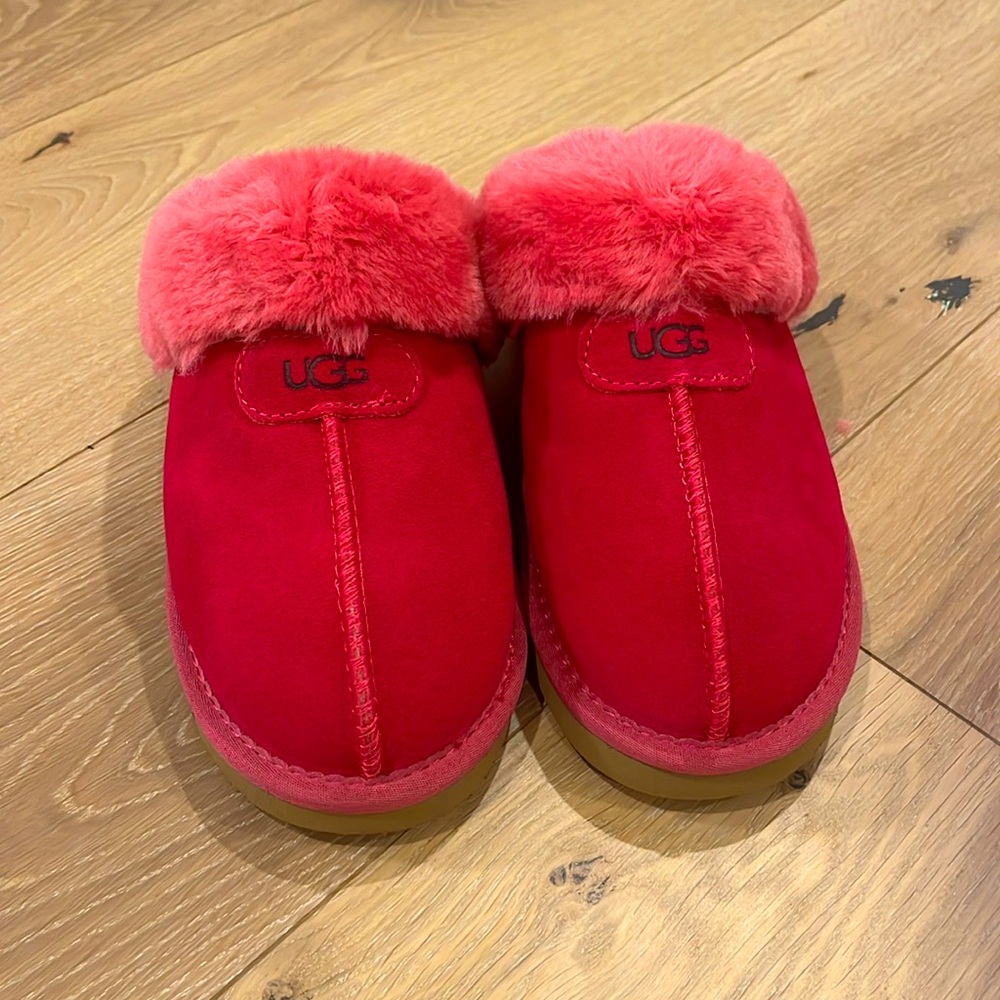 BRAND NEW Hot Pink UGG Slippers!!!!